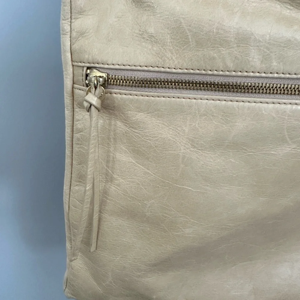 HOBO‎ Elegant gold Leather Shoulder Bag gold shoulder strap